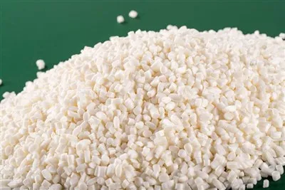 Material compostável para moldagem por injeção